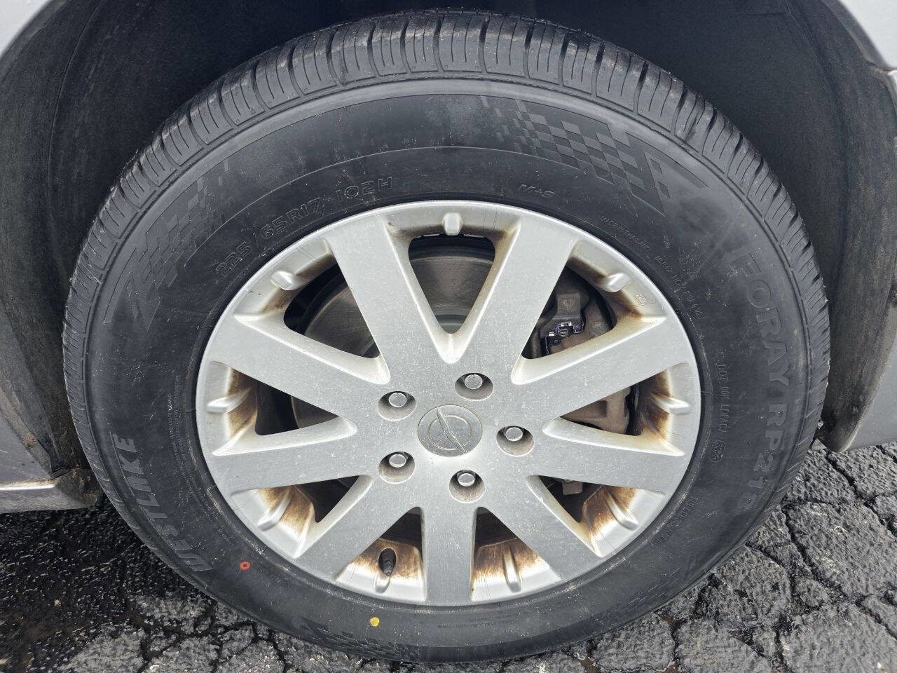 Used 2016 Chrysler Town & Country Touring image 27