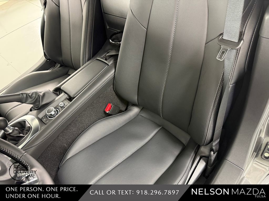 New 2026 MAZDA MX-5 Miata RF Grand Touring image 24