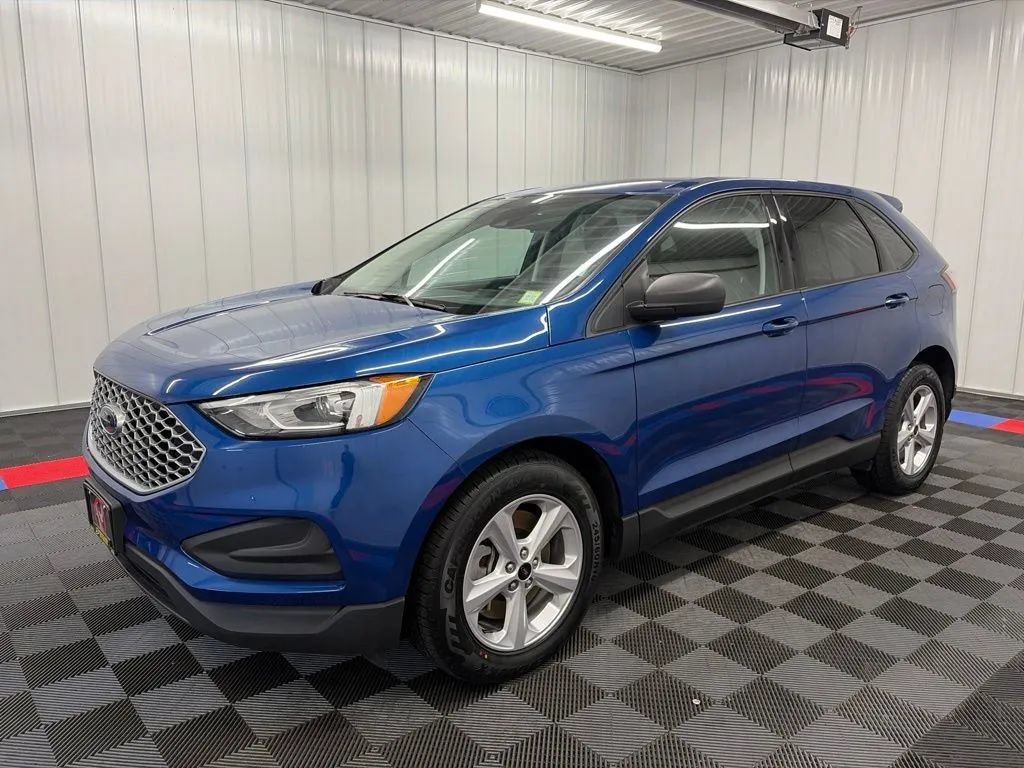 Used 2024 Ford Edge SE AWD/4WD image 7