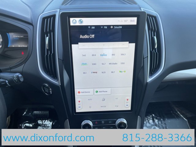 Used 2024 Ford Edge SE image 11