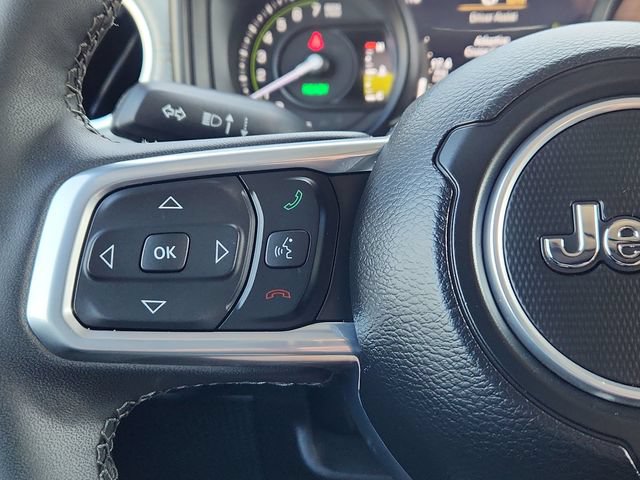 Used 2025 Jeep Wrangler Unlimited Sahara AWD/4WD image 38