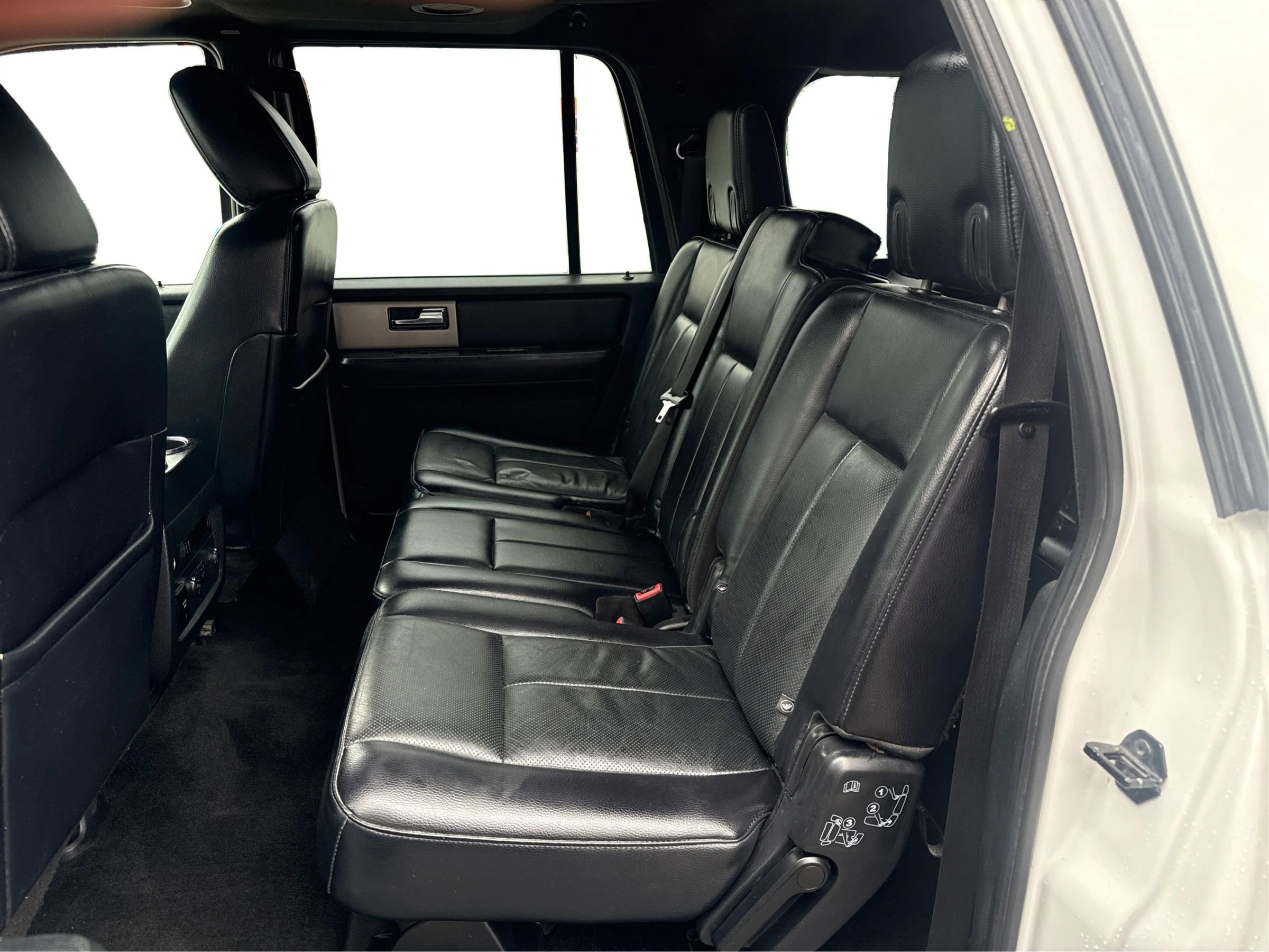 Used 2017 Ford Expedition EL Limited image 10