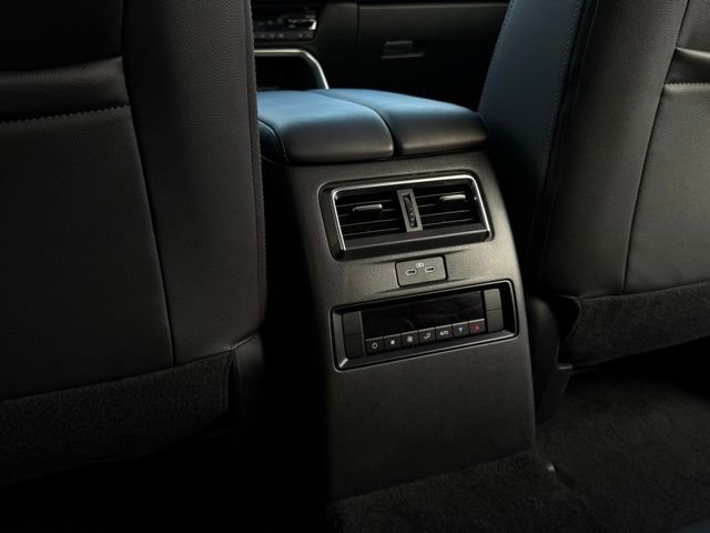 Used 2025 MAZDA CX-70 3.3 Turbo w/ Preferred Package image 23