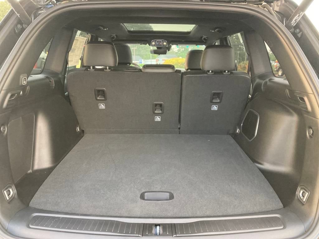 New 2024 Jeep Grand Cherokee Limited 4xe w/ Luxury Tech Group II image 24