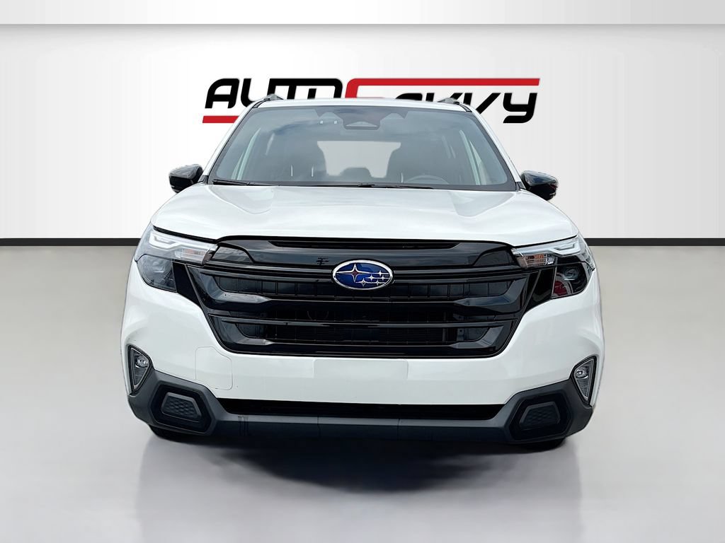 Used 2025 Subaru Forester Sport AWD/4WD image 2