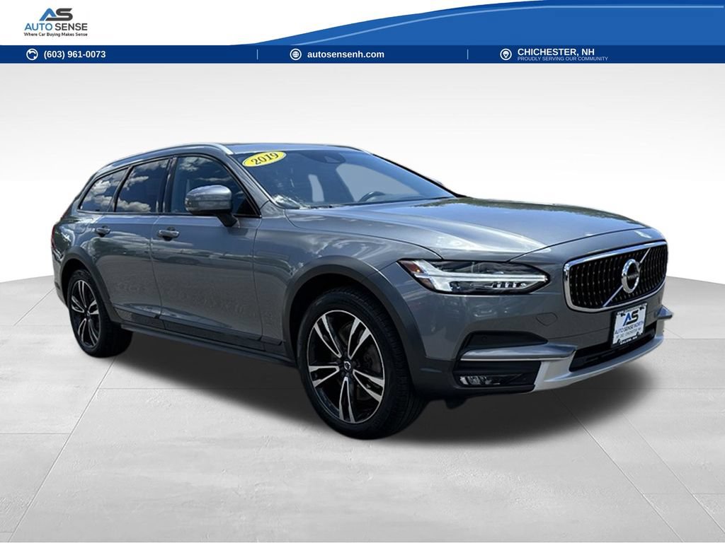 Used 2019 Volvo V90 T5 Cross Country AWD/4WD image 7