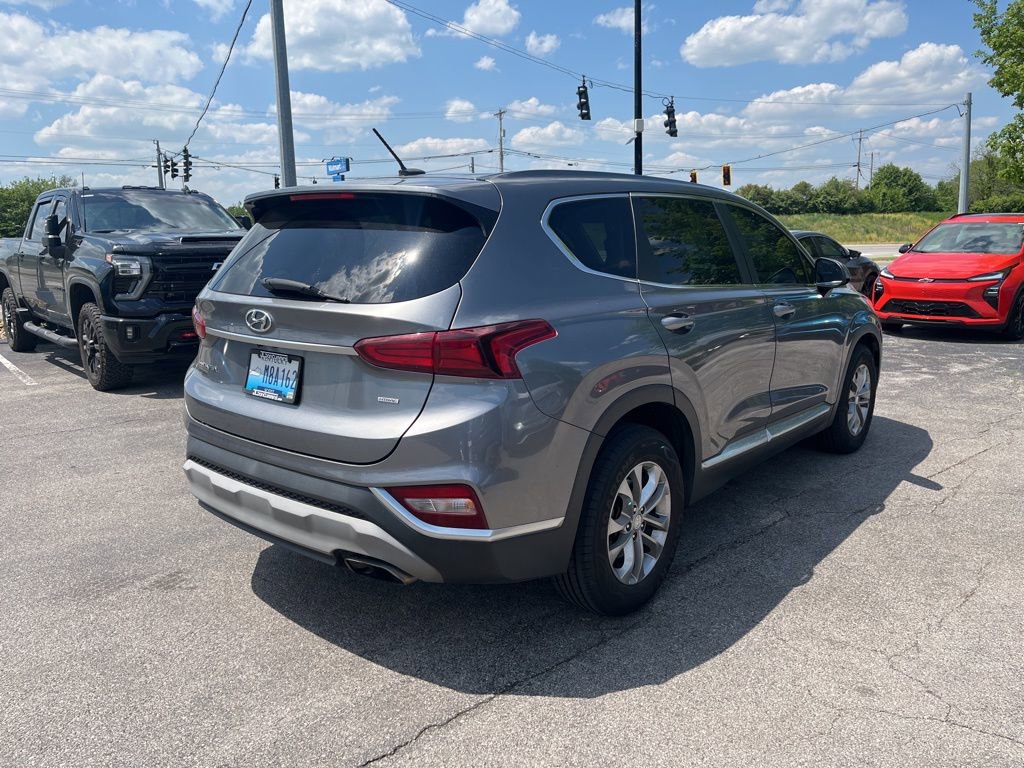Used 2019 Hyundai Santa Fe SE AWD/4WD image 3