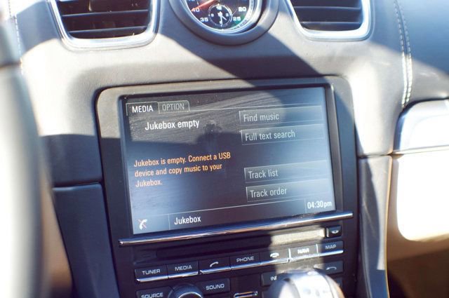 Used 2016 Porsche Cayman RWD image 30