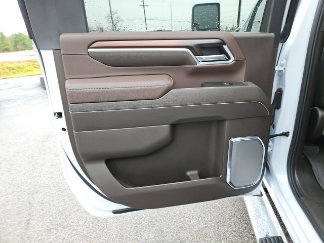 New 2026 GMC Sierra 3500 Denali w/ Denali Reserve Package image 15