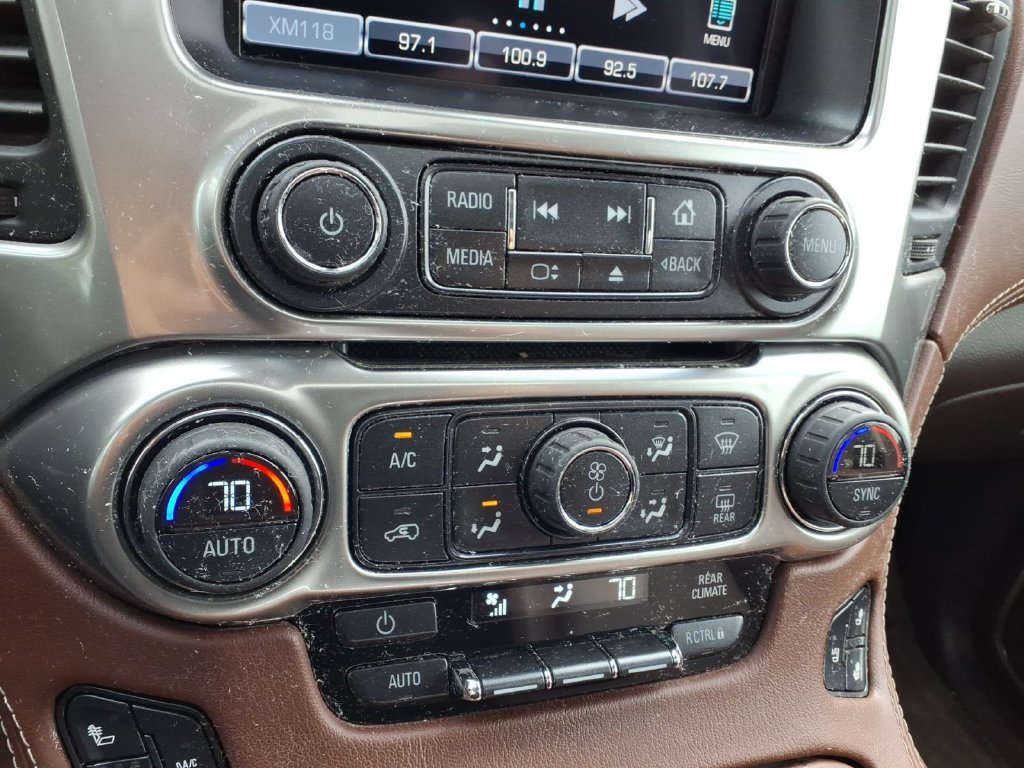 Used 2015 Chevrolet Suburban LTZ AWD/4WD image 23