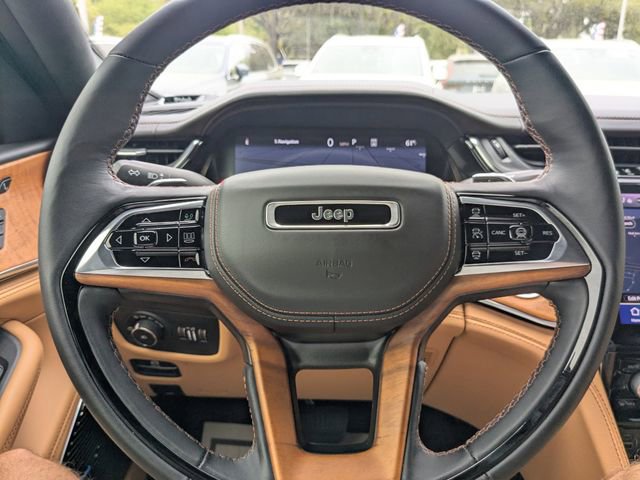 Used 2025 Jeep Grand Cherokee Summit image 36