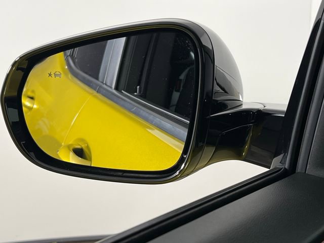 Used 2025 Chevrolet TrailBlazer RS w/ Driver Confidence Package image 38