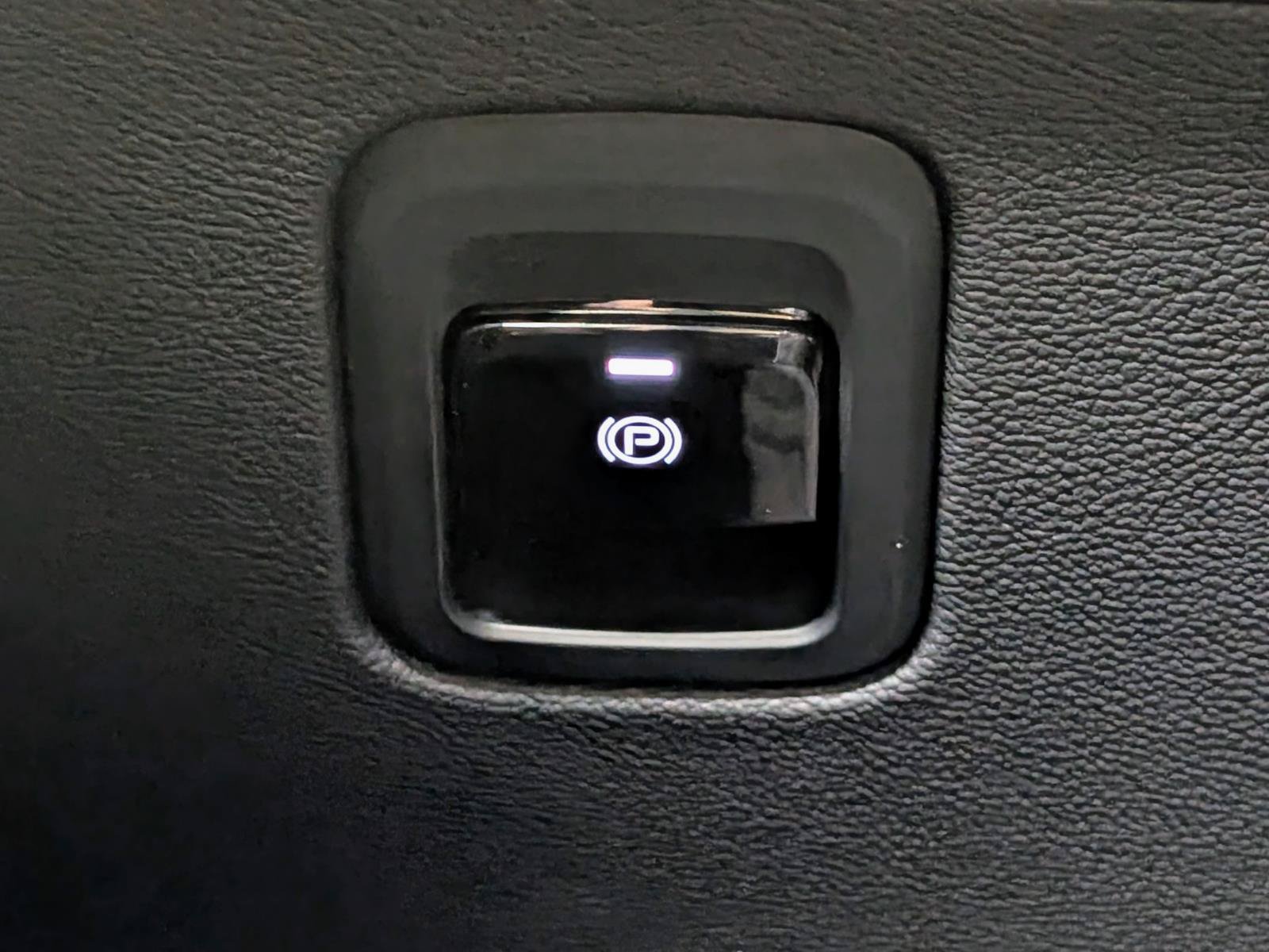 Used 2024 Maserati Grecale GT AWD/4WD image 27