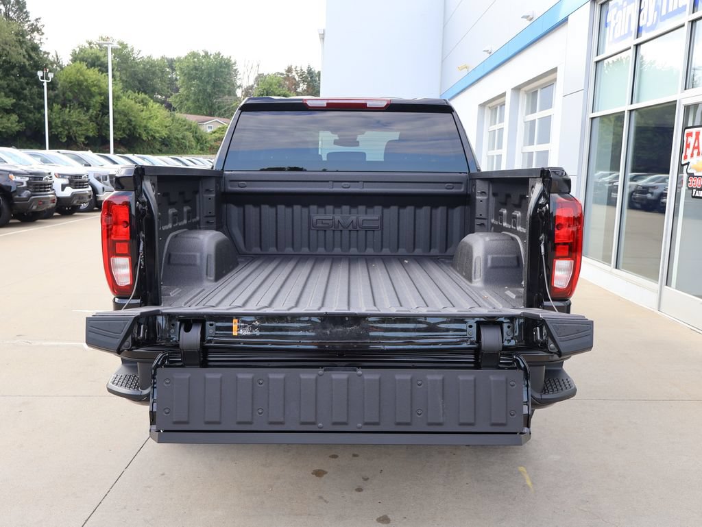 New 2026 GMC Sierra 1500 Elevation w/ Elevation Select Package AWD/4WD image 34