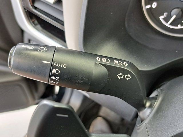 Used 2023 Nissan Rogue SL AWD/4WD image 12