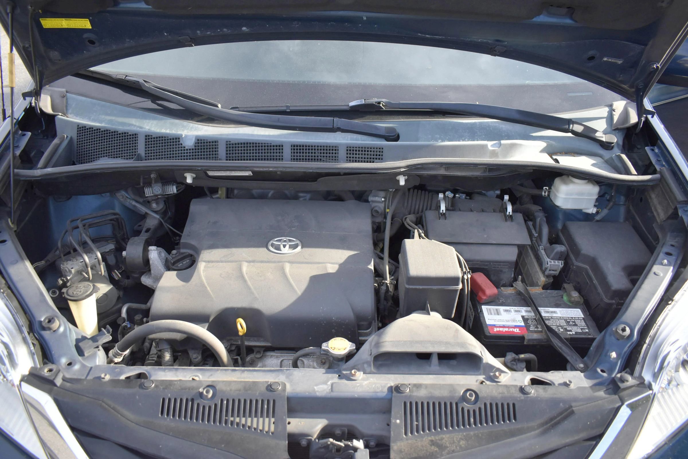 Used 2012 Toyota Sienna LE image 29