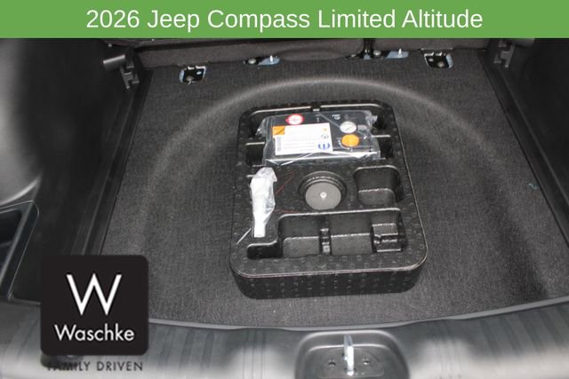 New 2026 Jeep Compass Limited image 18