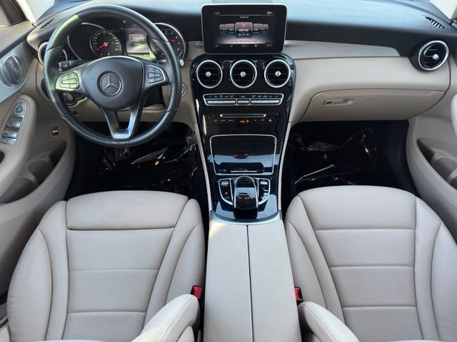 Used 2017 Mercedes-Benz GLC 300 4MATIC image 11