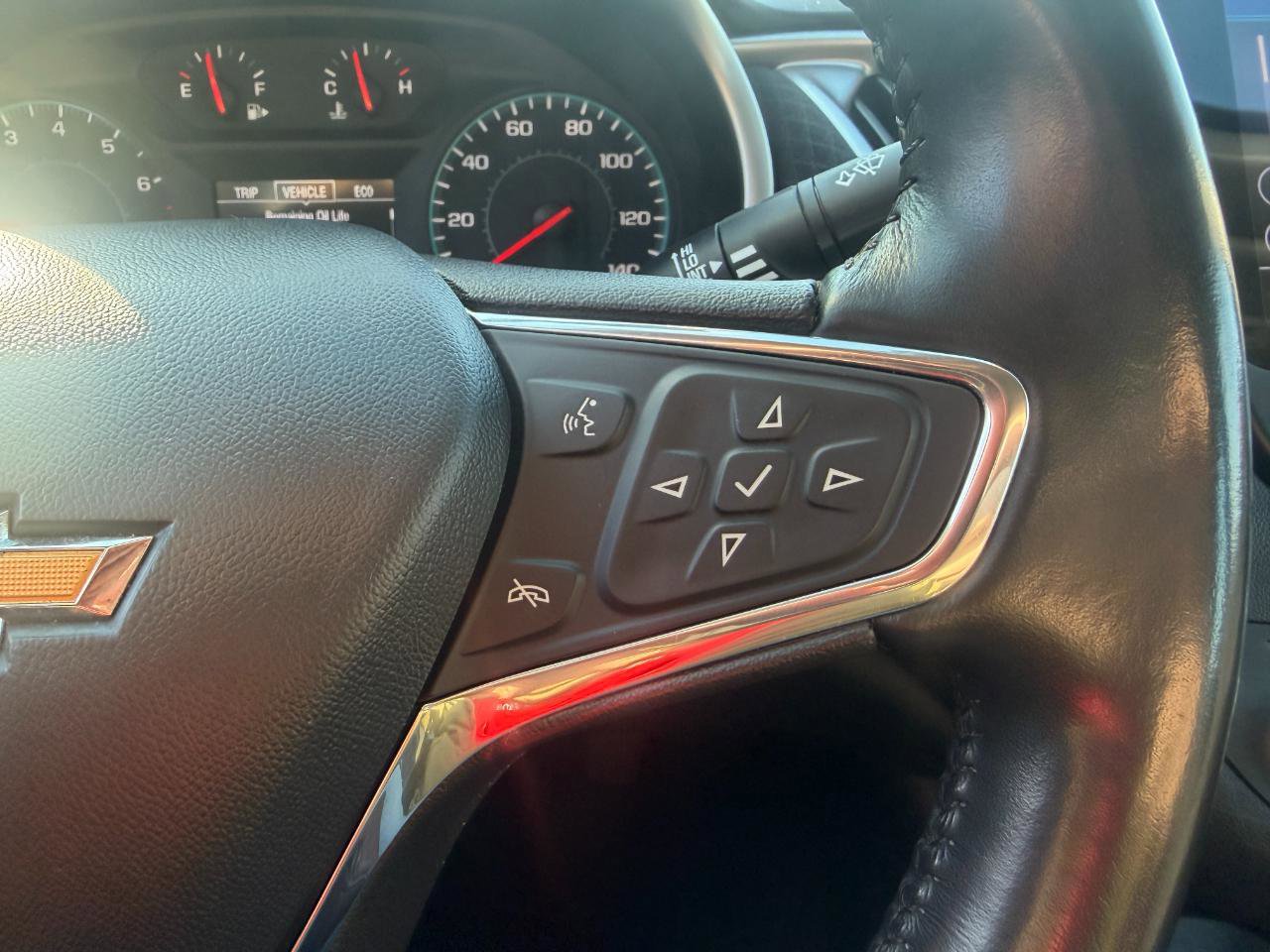 Used 2020 Chevrolet Malibu RS FWD image 35