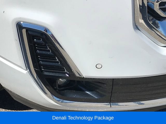 Used 2023 GMC Acadia Denali w/ Denali Ultimate Package image 3