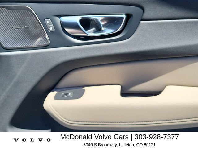 New 2026 Volvo XC60 B5 Plus w/ Protection Package Premier AWD/4WD image 18
