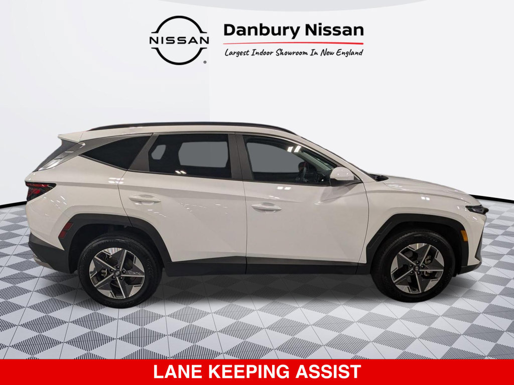 Used 2025 Hyundai Tucson SEL AWD/4WD image 2