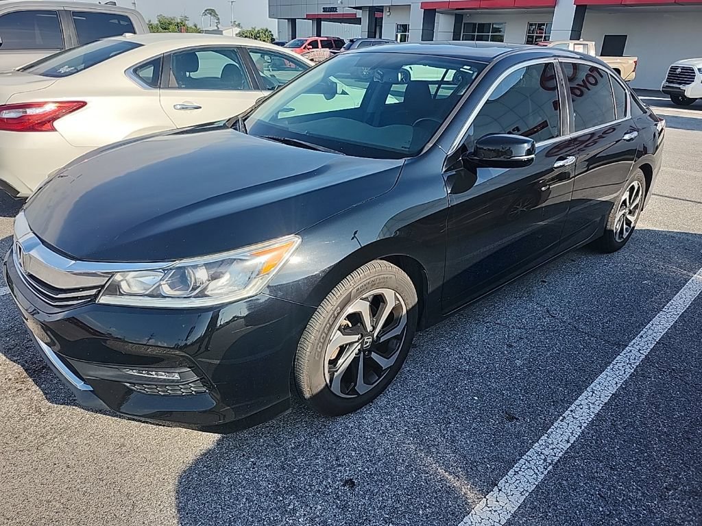 Used 2017 Honda Accord EX-L image 13