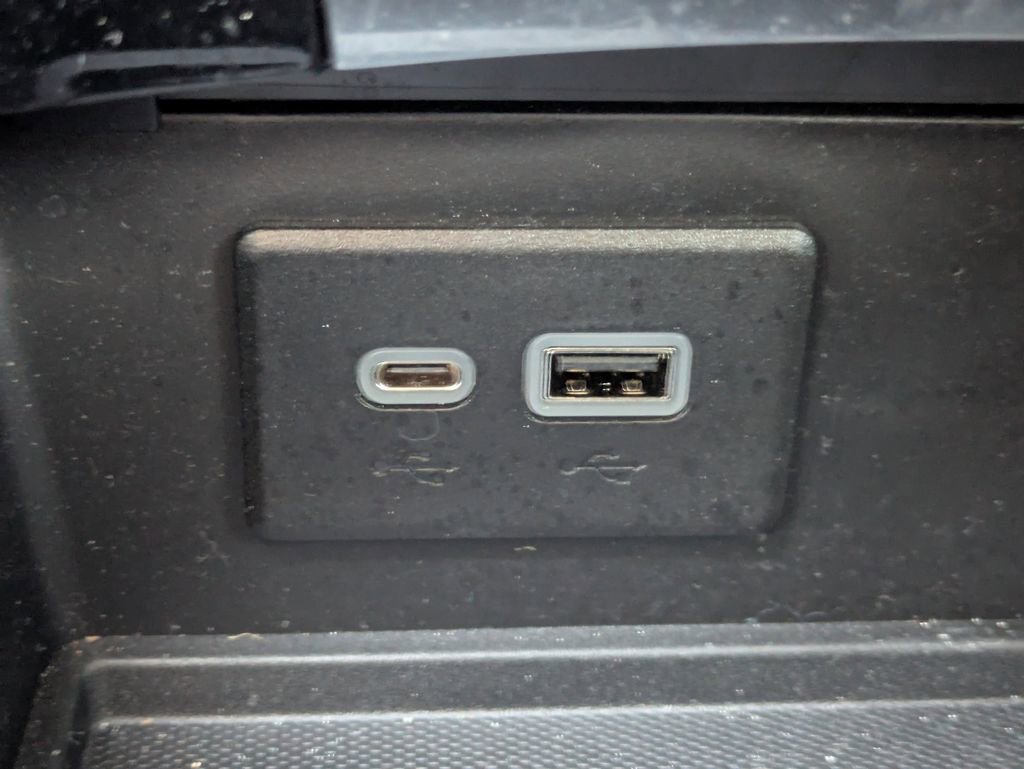 Used 2023 Buick Envision Preferred image 24