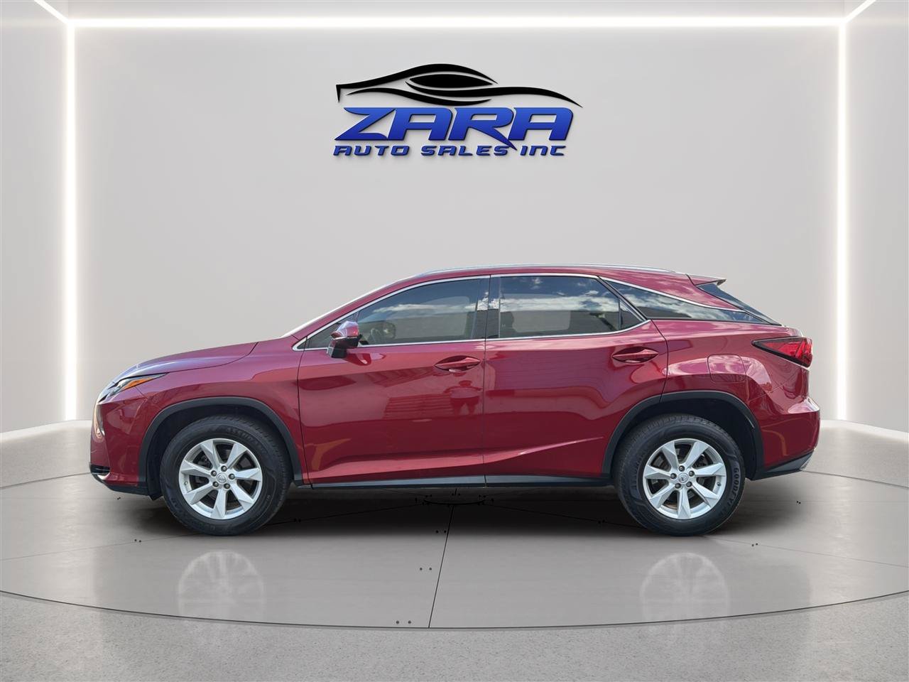 Used 2017 Lexus RX 350 AWD image 4