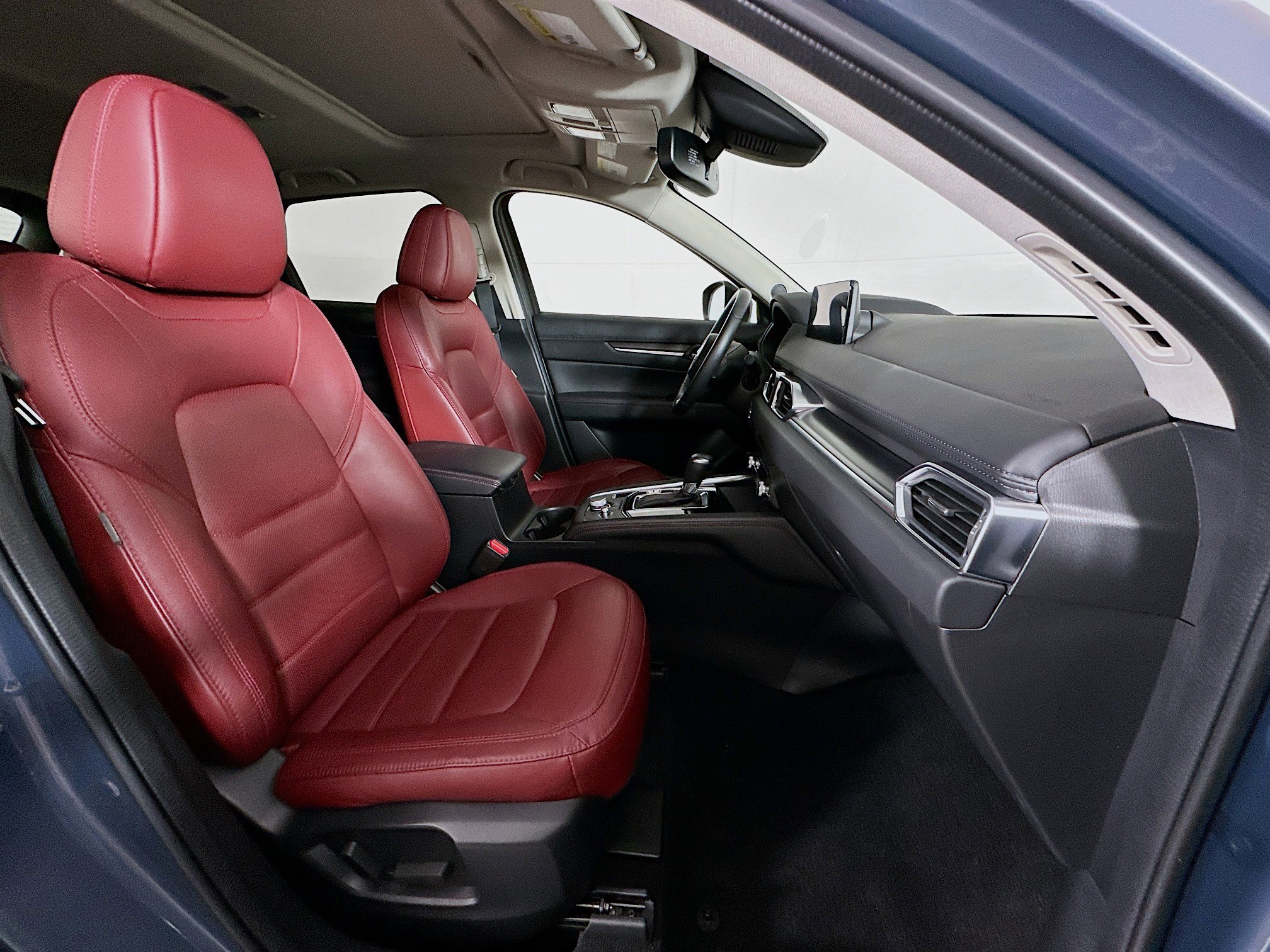 Used 2023 MAZDA CX-5 Carbon Edition image 31