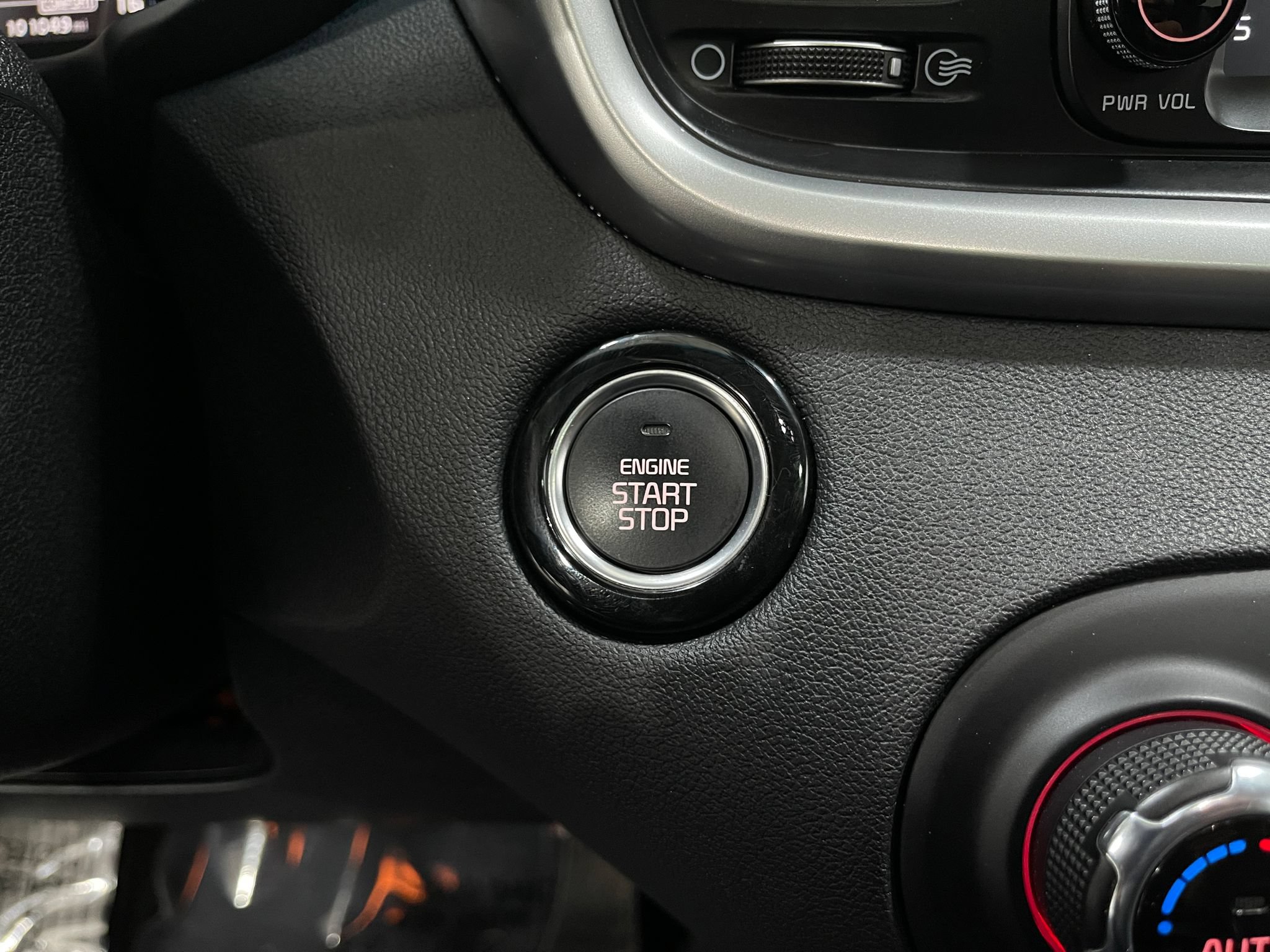 Used 2019 Kia Sorento SX AWD/4WD image 21