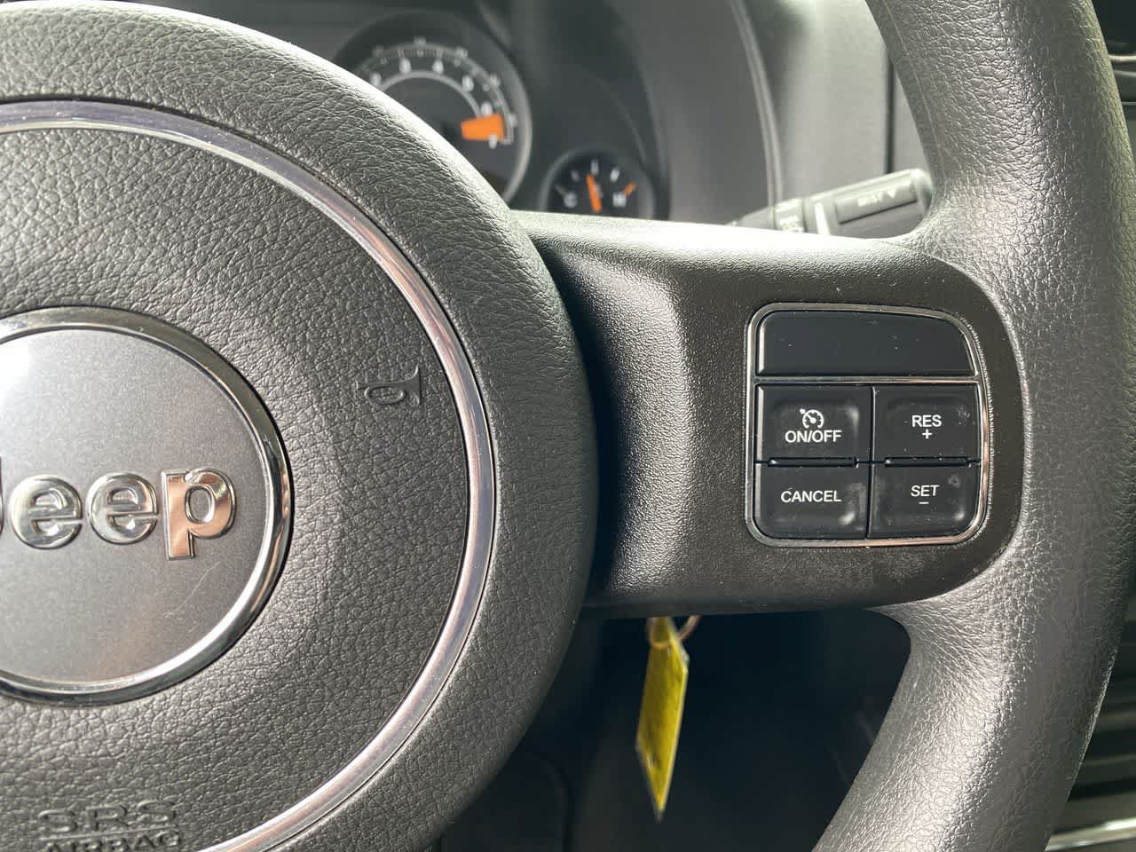 Used 2015 Jeep Patriot Sport w/ Power Value Group AWD/4WD image 22