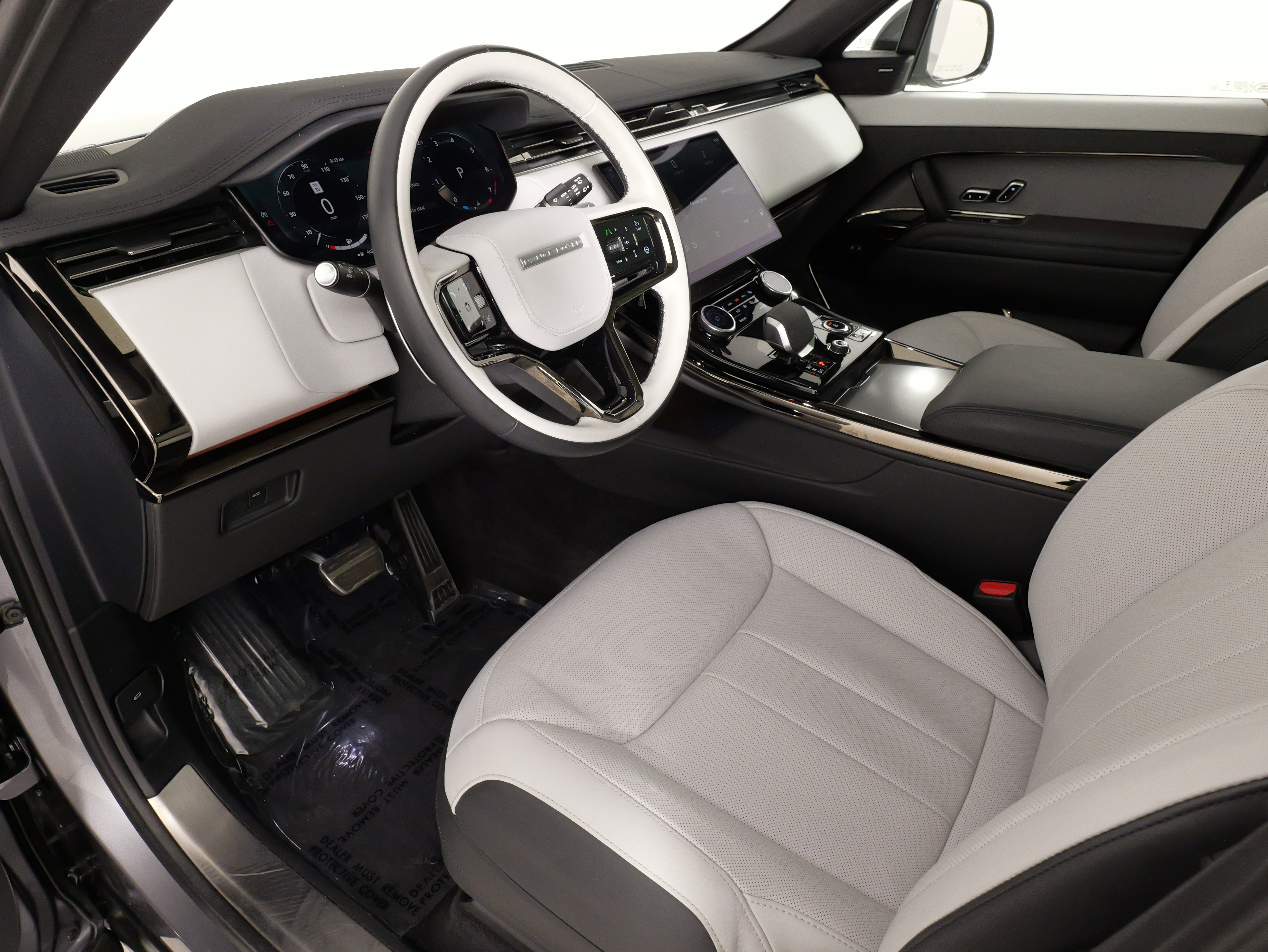 Used 2023 Land Rover Range Rover Sport SE Dynamic image 28