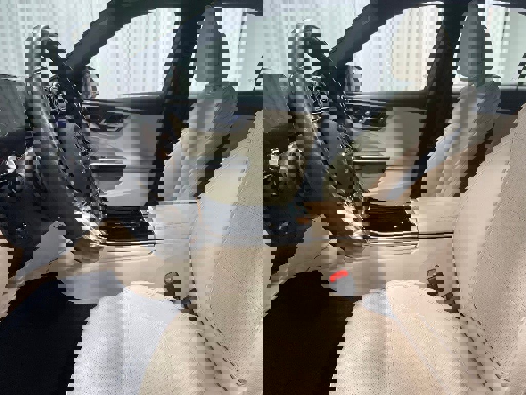 Used 2022 Mercedes-Benz C 300 4MATIC Sedan image 20