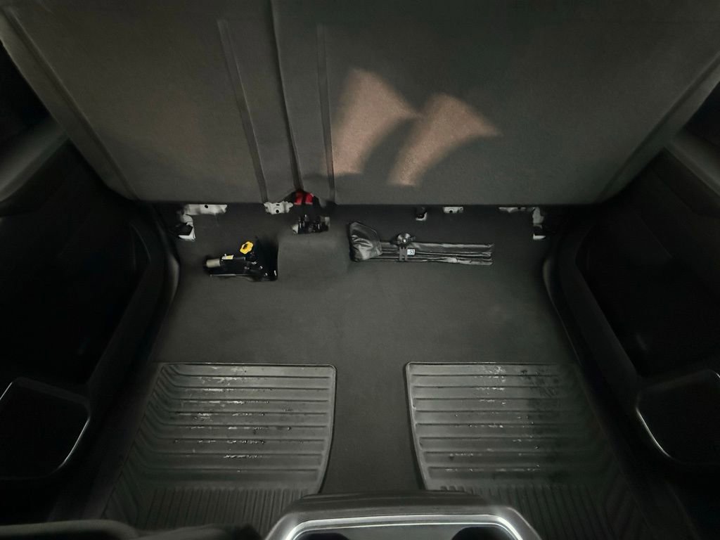 Used 2023 Chevrolet Silverado 1500 LT w/ Z71 Off-Road Package image 30