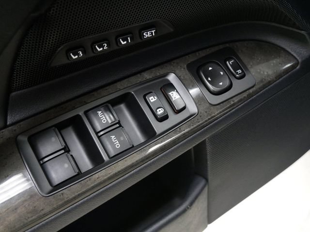 Used 2010 Lexus IS 250C w/ Luxury Pkg RWD image 13