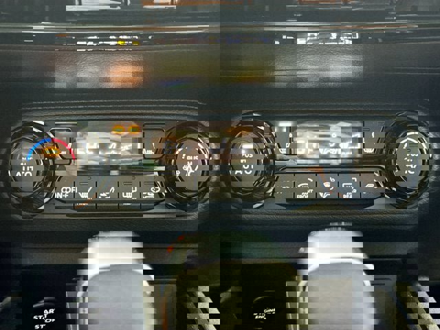 New 2026 Nissan Kicks SV image 14