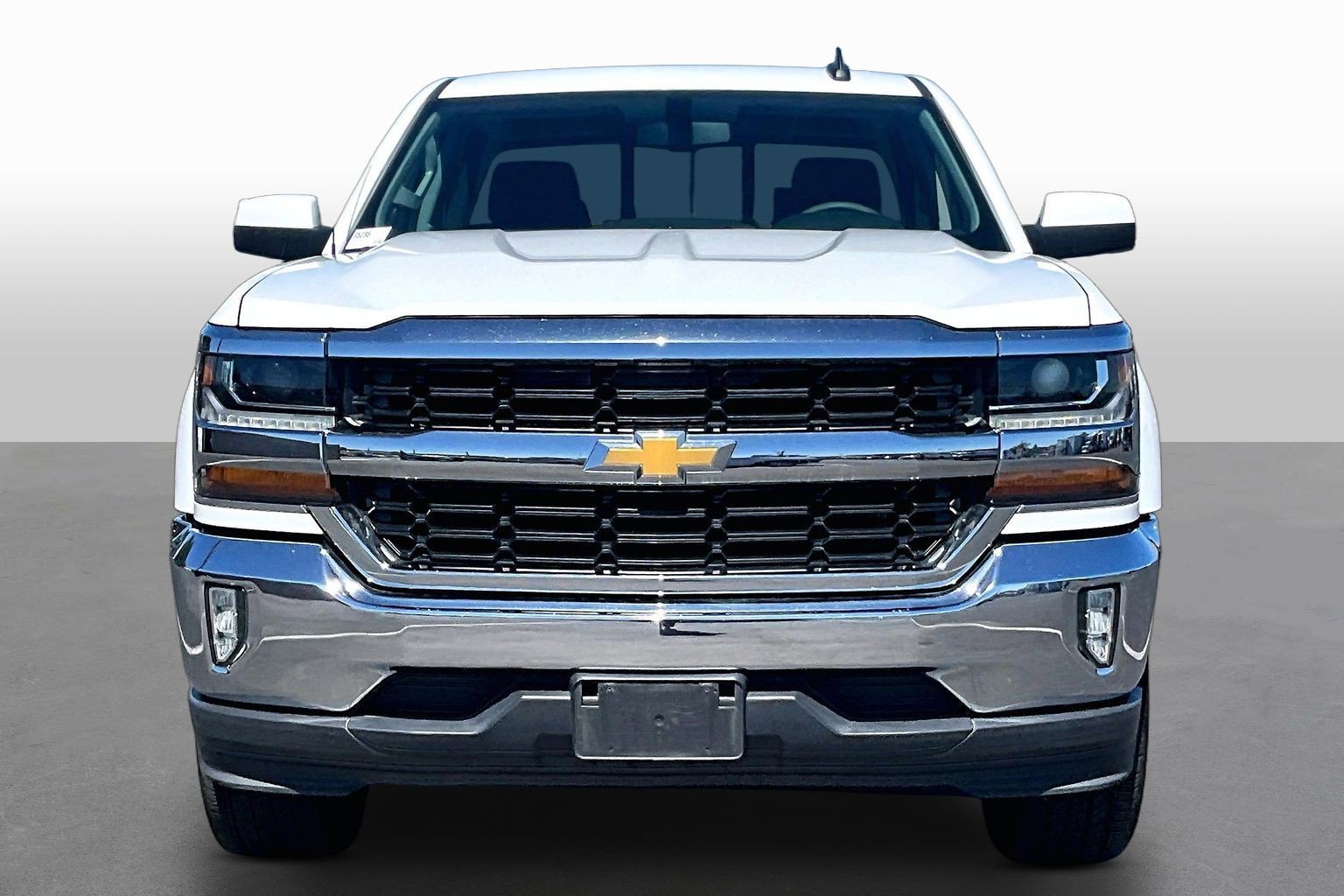 Used 2017 Chevrolet Silverado 1500 LT w/ All Star Edition RWD image 3