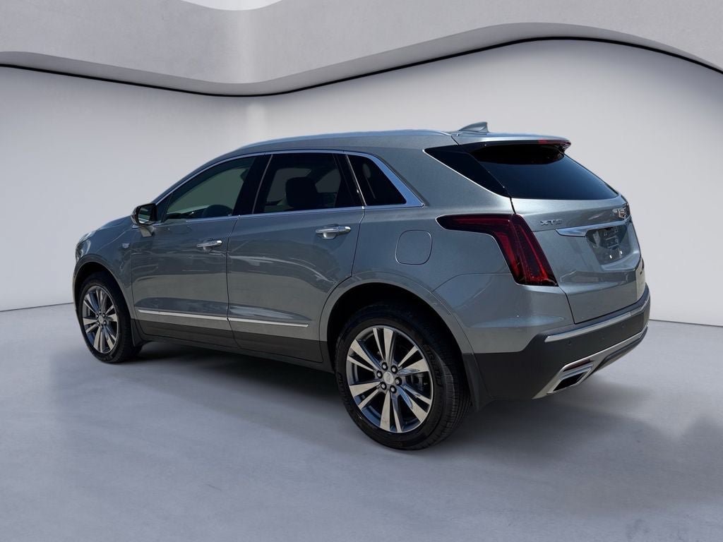 Used 2023 Cadillac XT5 Premium Luxury FWD image 3