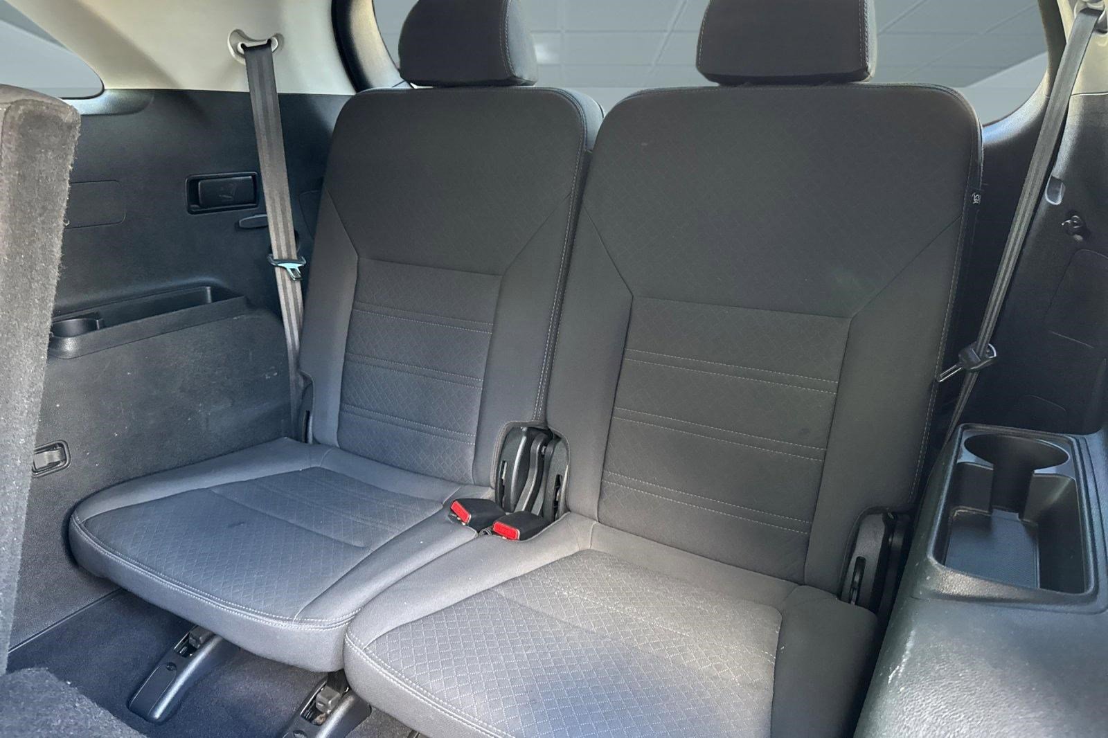 Used 2019 Kia Sorento FWD V6 image 31