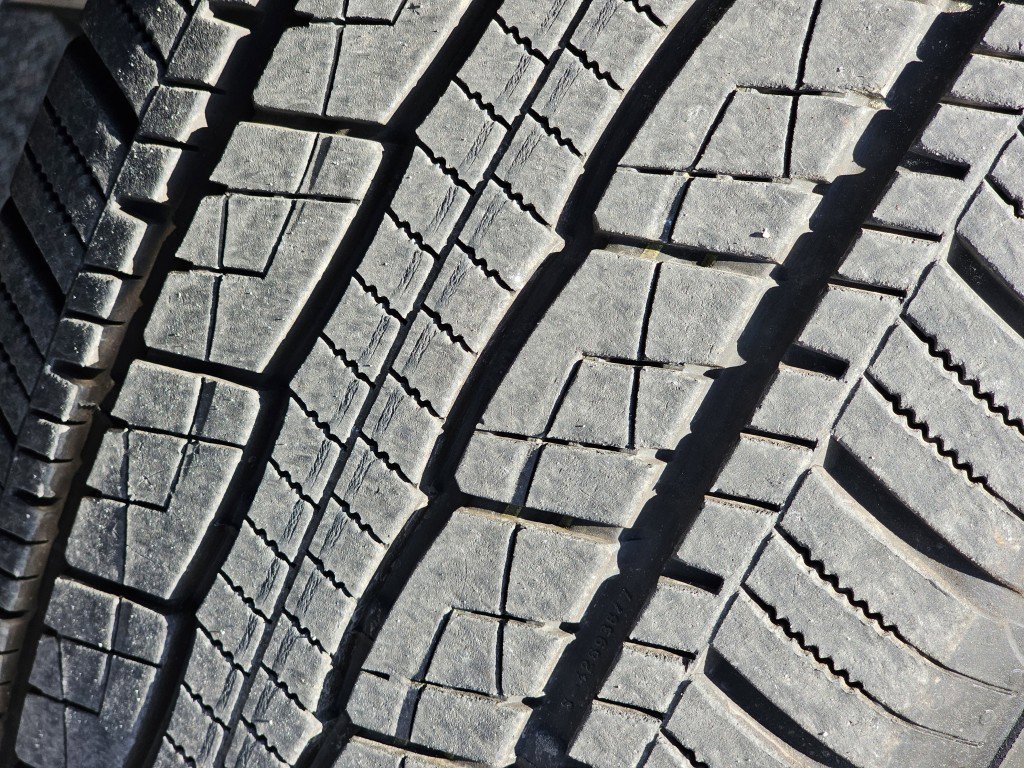 Used 2024 Ford F150 Lightning Platinum AWD/4WD image 14