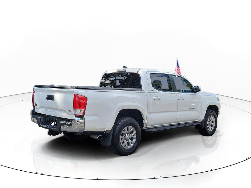 Used 2019 Toyota Tacoma SR5 RWD image 3