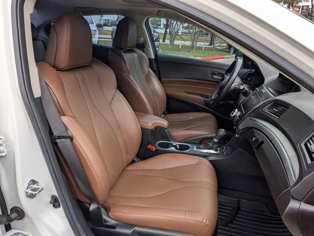 Used 2021 Acura ILX w/ Premium Package image 30