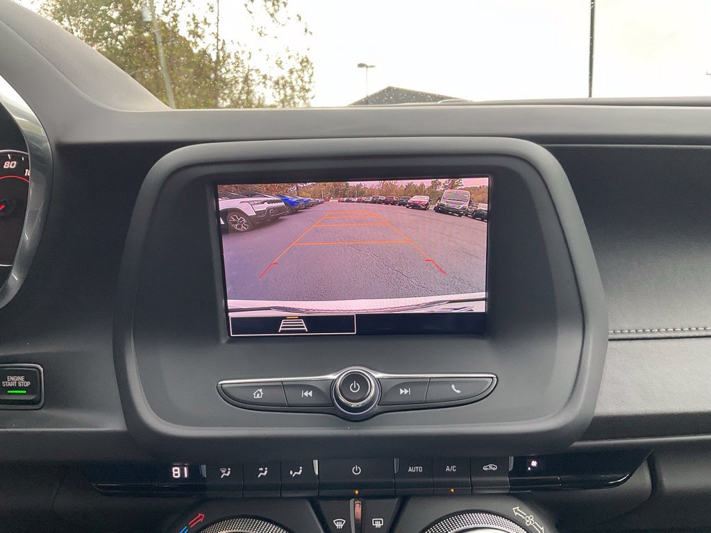 Used 2022 Chevrolet Camaro LT RWD image 18