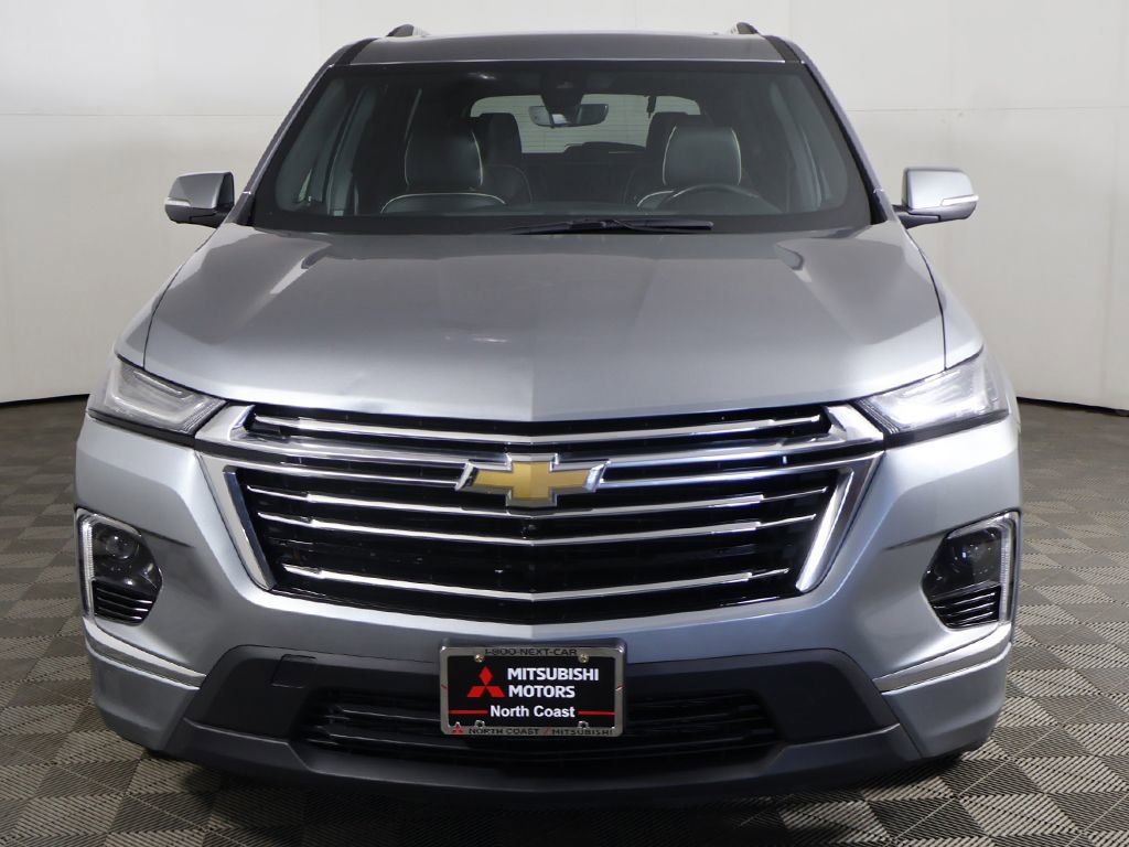 Used 2023 Chevrolet Traverse Premier AWD/4WD image 16