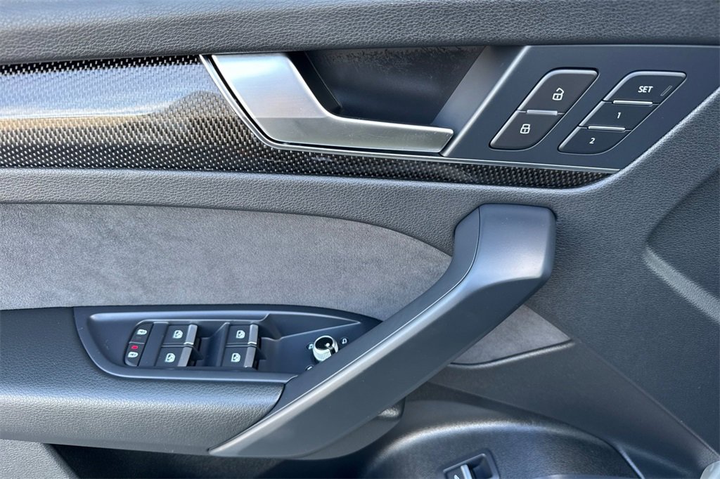 Used 2022 Audi SQ5 Premium image 10