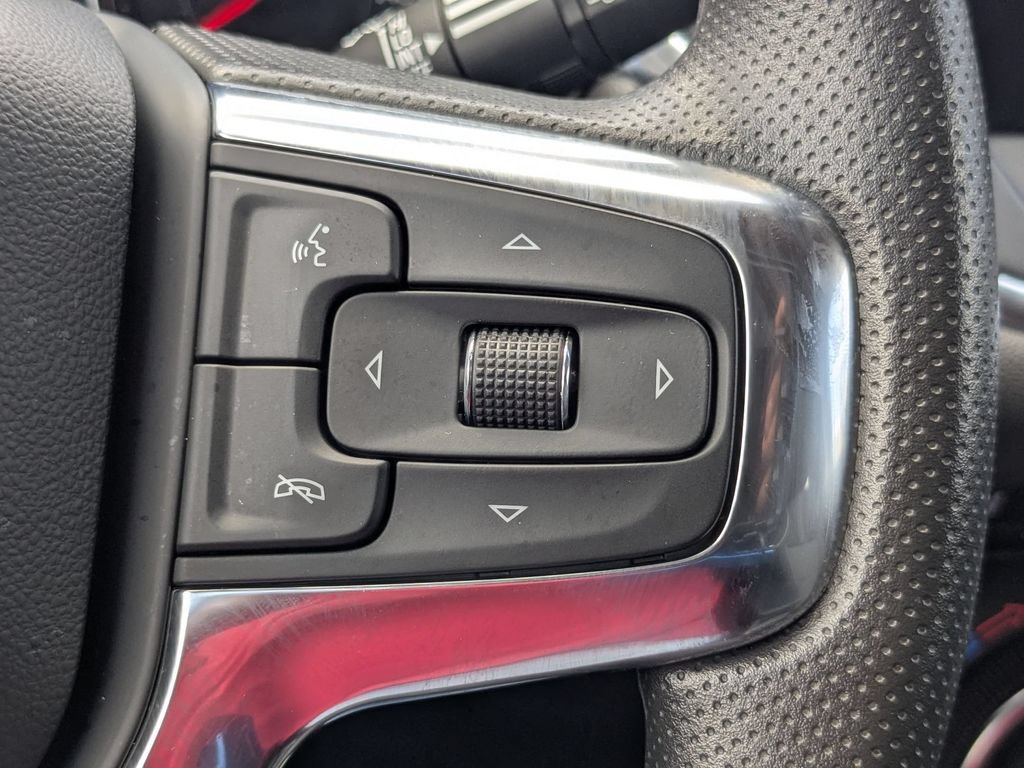 Used 2025 Chevrolet Blazer LT FWD image 22