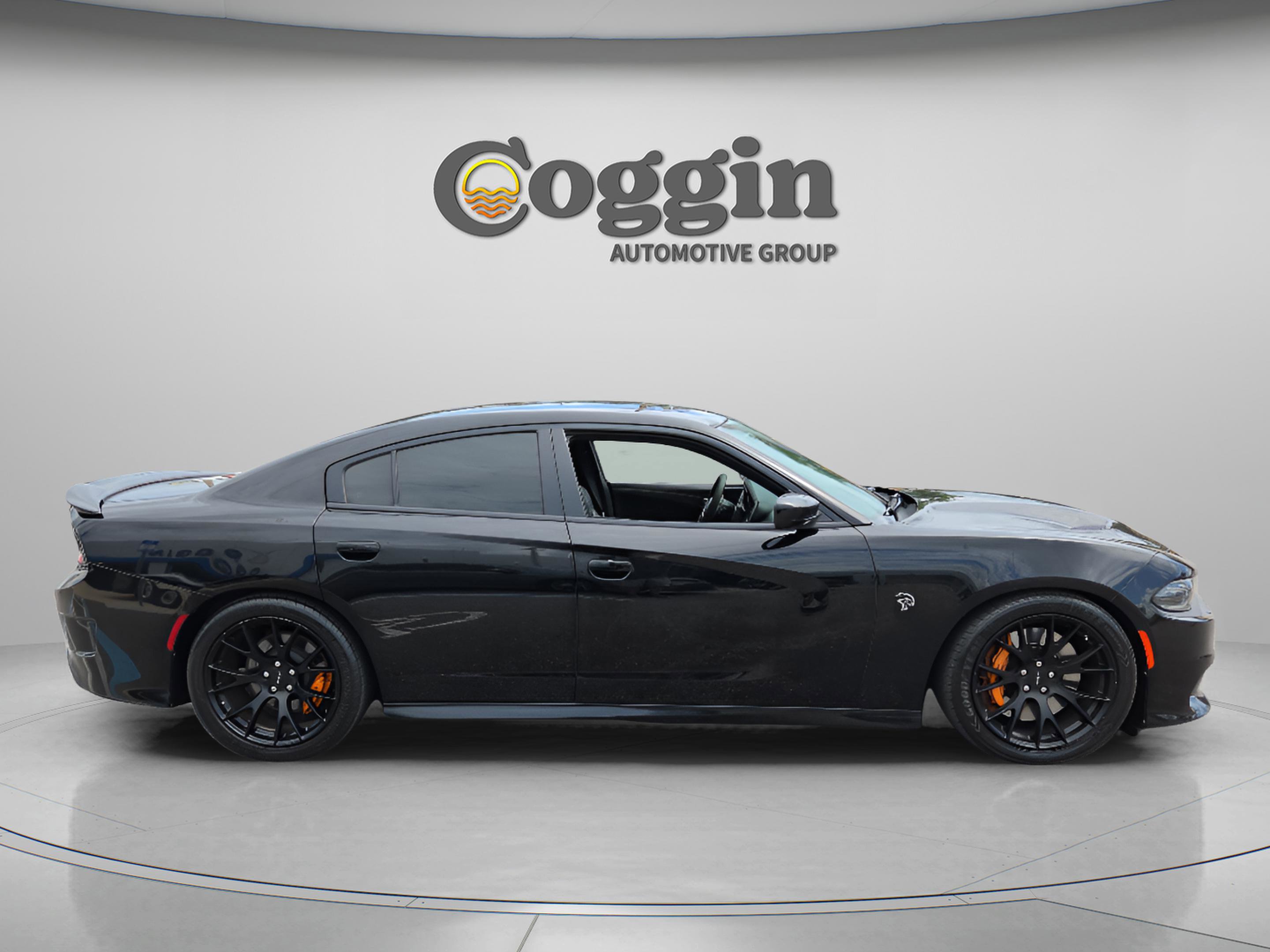 Used 2019 Dodge Charger SRT Hellcat w/ Harman/Kardon Audio Group RWD image 6