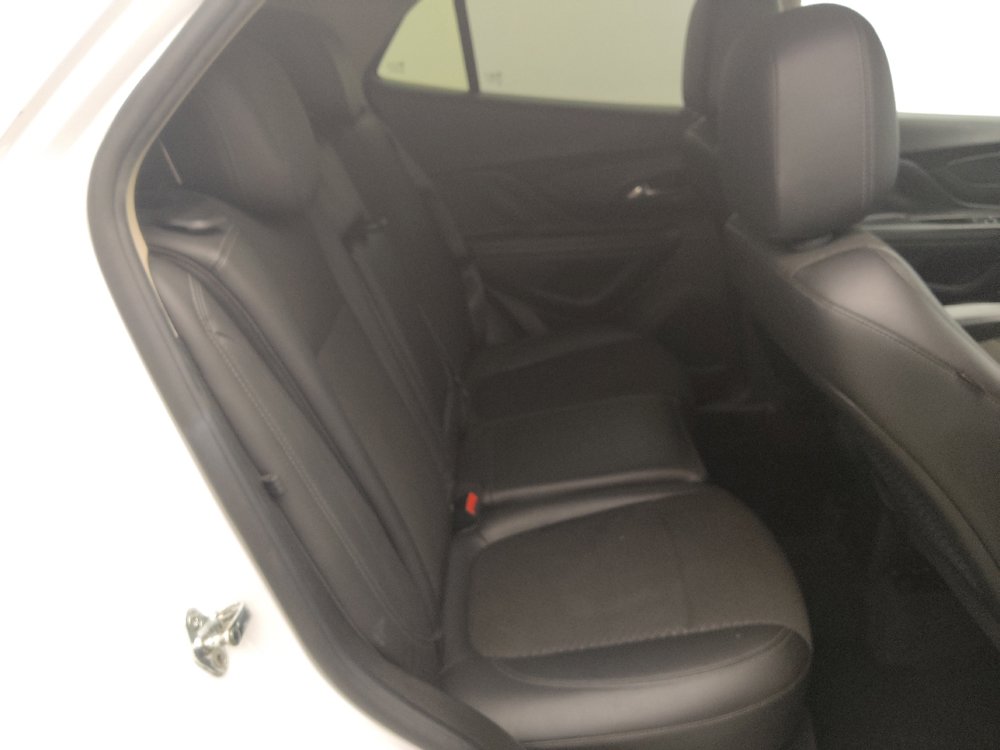 Used 2020 Buick Encore Preferred FWD image 19