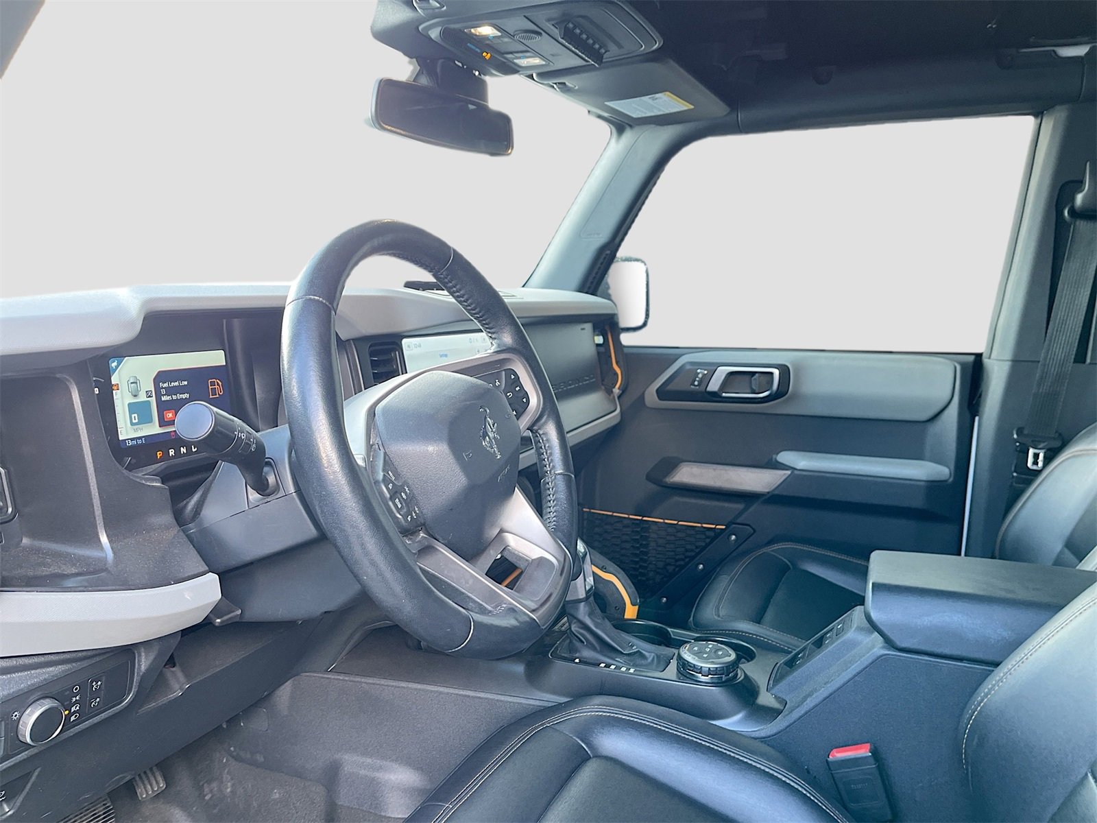 Used 2022 Ford Bronco Badlands image 9